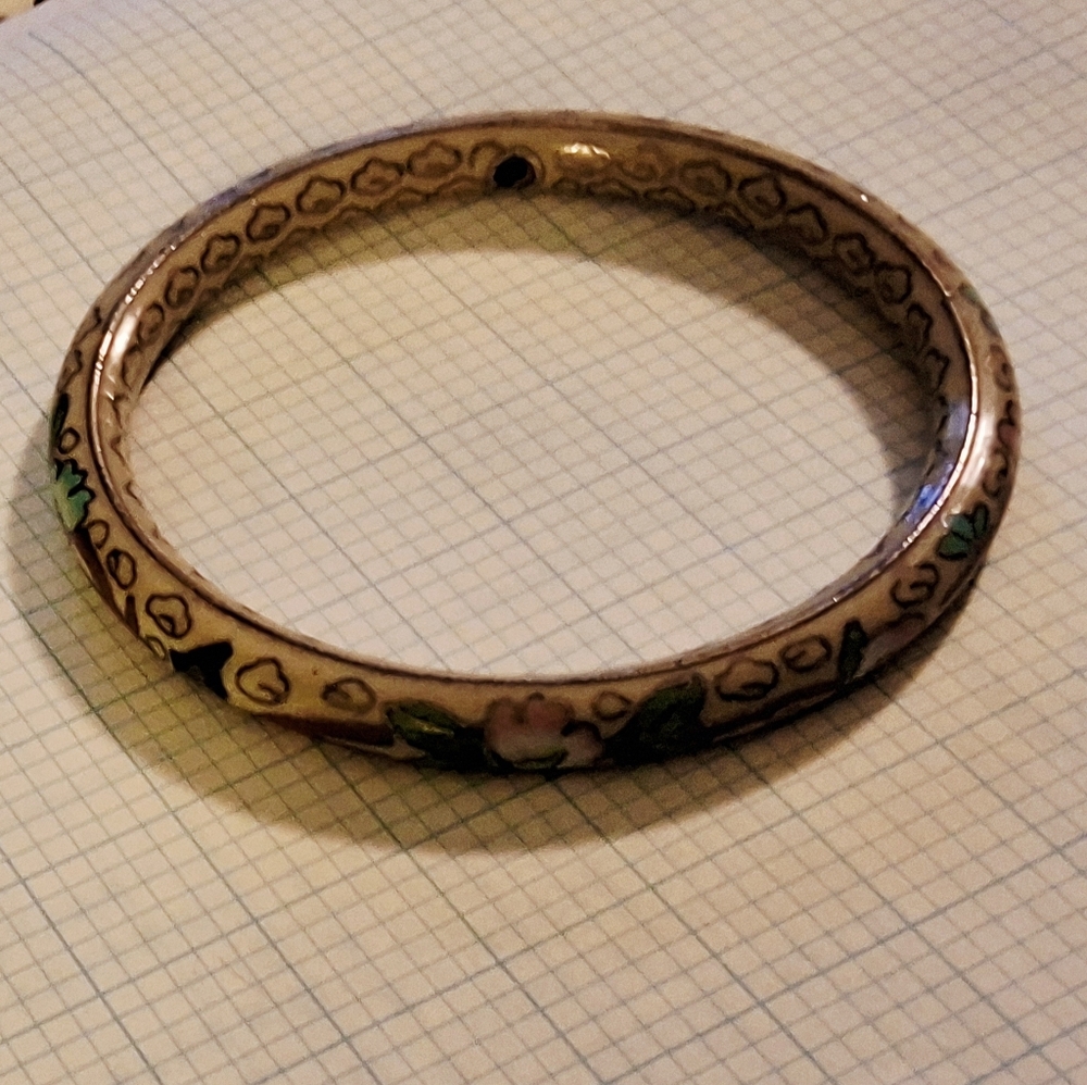 Elegant Cloisoinne Multicolor Enamel Bangle - Picture 5 of 6